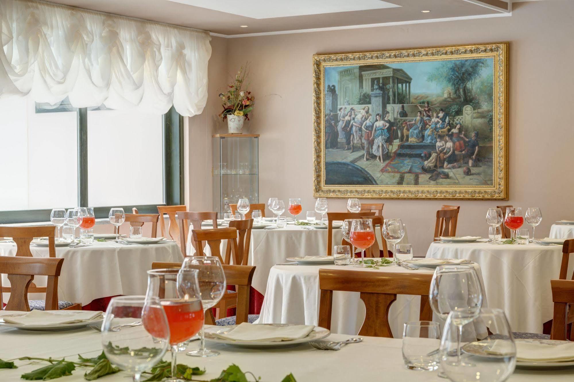Hotel Santamaria Santa Maria  外观 照片